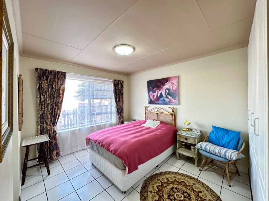 2 Bedroom Property for Sale in Fonteine Park Western Cape